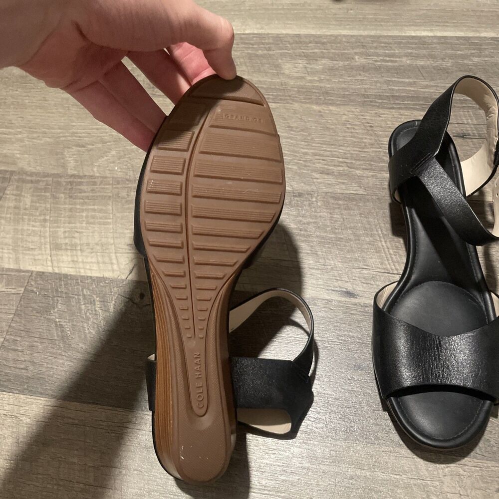 Cole Haan Evette Black Leather Wedge Ankle Strap Sandal Comfort Summer Size 8 - Picture 6 of 7